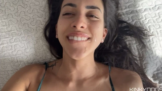 Morena engolindo porra