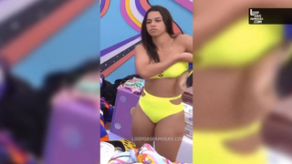 BBB22: Larissa Tomásia pagou peitinho