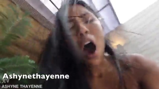 Ashyne Thayanne quicando e gemendo!!! Aumenta o som!!!