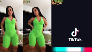 Victoria Matosa dançando...