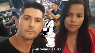 Casada fodendo com vários no show Henrique e Juliano em Goiânia