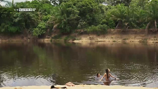 Alanis Guillen atriz da novela "Pantanal " peladinha