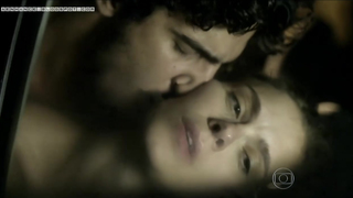 Carolina Dieckmann transando