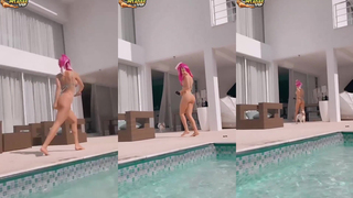 Alessandra Prado gostosa rebolando na piscina