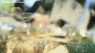 Paola Oliveira tomando banho peladinha