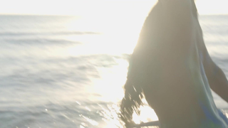 MEL ACTION PAINTING - BLACK SEA BEACH - FITNESS BALL (Academia na praia)