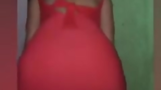 De vestido sem calcinha