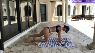 Amanda Cerny 1