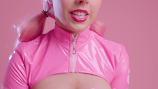 Yuzukimiiu - Nurse Joy Cosplay
