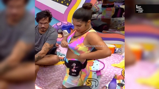 BBB 22 Maria pagando peitinho flagra videos gratis