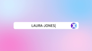 Laura Jonessx