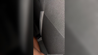 Luiza Ambiel Fudendo no carro