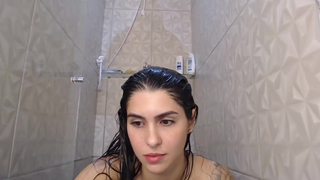 jeangreybianca dançando peladinha no banho