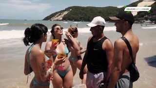 E muita mulher gostosa em vídeo só