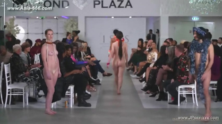 Desfile das peladinhas
