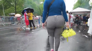 Loira do cuzão Enorme e gostoso