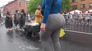 Loira do cuzão Enorme e gostoso