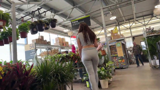 Rabão gostoso dessa Ninfeta