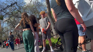 Pawg com um belo cutucão ????