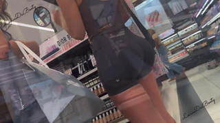Bunda grande com um bumbum avantajado ????