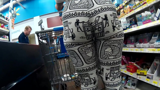 inclinando o rabo gostoso para mim