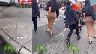 Saia colada definindo aquele rabo gostoso