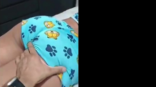 Corno Exibindo o belo rabo da esposa