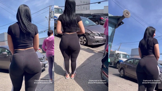 Bunda latina natural de verdade ???? ela sabia que a câmera estava ligada