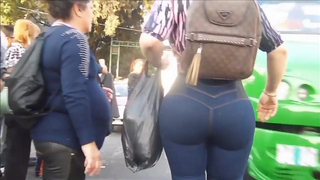 Caralho que rabo delicioso