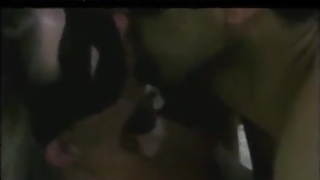 BEIJO DE AMOR CORNO