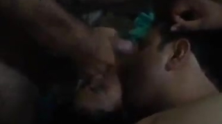 DIVIDINDO COM O CORNO