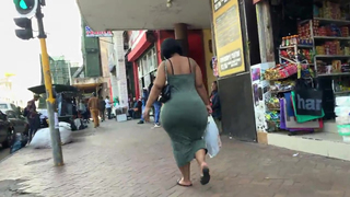 peitos naturais????todo mundo estava olhando para aquela bunda