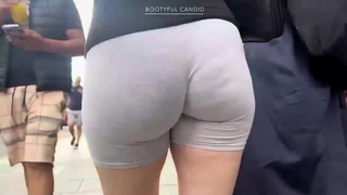 Essa balança a raba gostoso