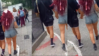 De shortinho do lado do corno 1