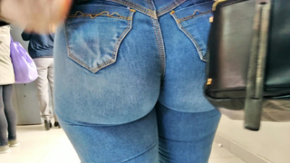 Porra que bunda gostosa