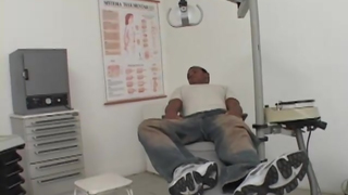 Dentista rabuda fode com paciente