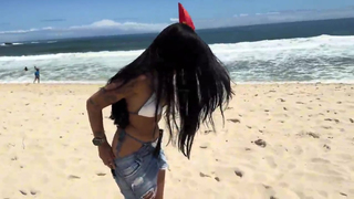 YouTubers de viagem na praia - Melhores momentos 1