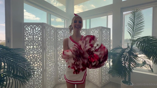 Cheerleader Kait