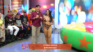 Vitória Araújo - Morena Top Brasileira Touro Maluco
